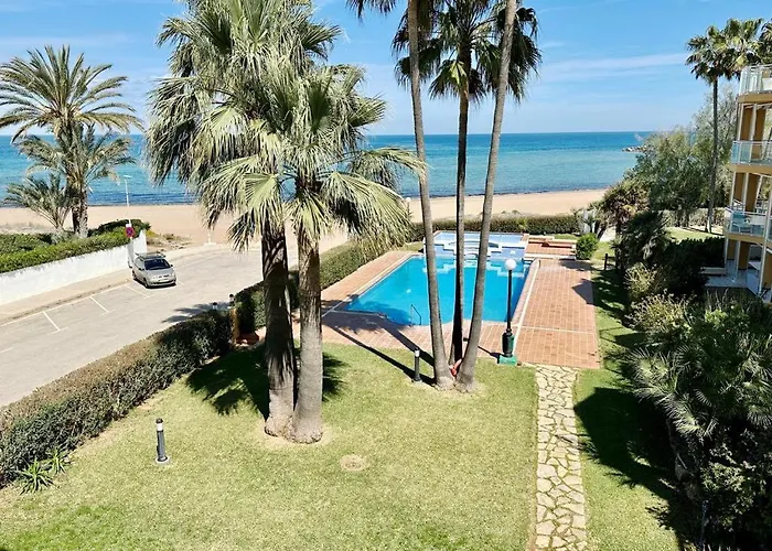 Coral 63 By Homeprive アパート *