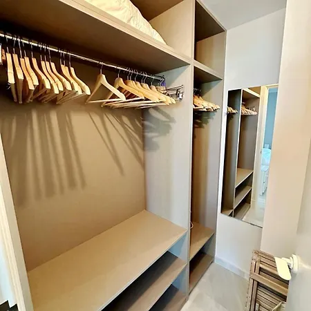 Coral 63 By Homeprive Apartment *