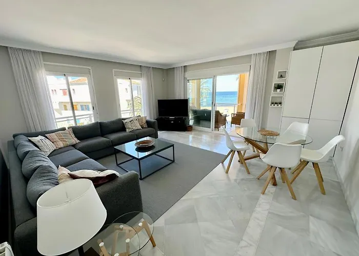 Coral 63 By Homeprive Apartman Denia