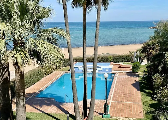 Coral 63 By Homeprive Apartman *